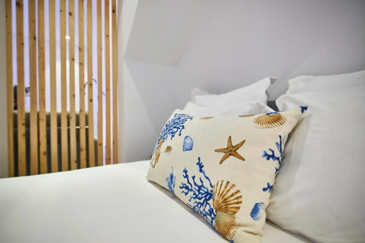 Апартаменты Altido Stylish Studio For Great Holidays In Лиссабон 0*,  Португалия